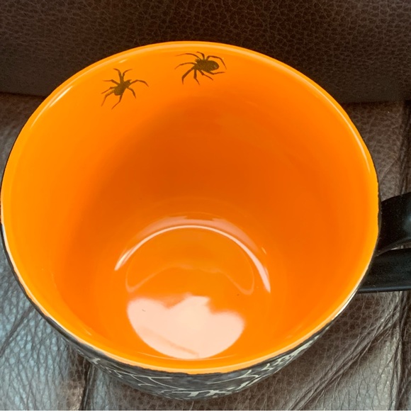 Cobwebs Creep Trick or Treat Spider Web 17oz Halloween Mug - Picture 9 of 9